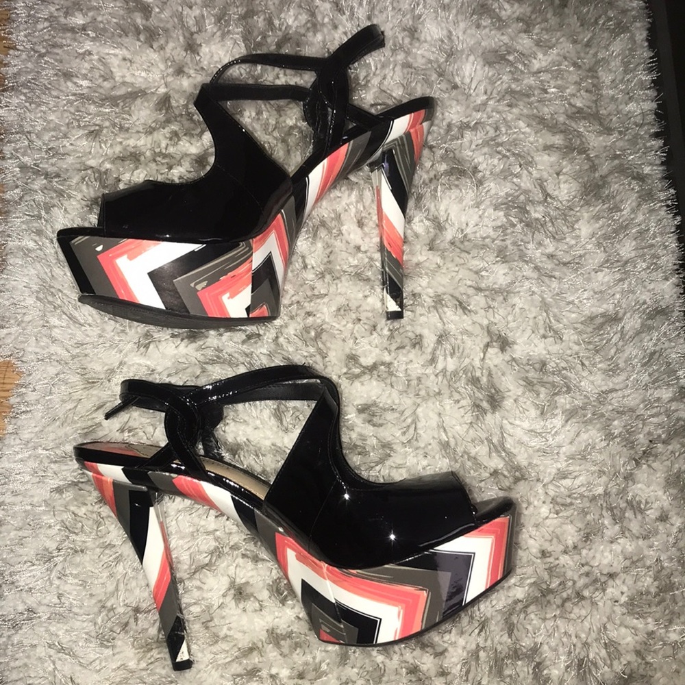 Gianni Bini High Heels